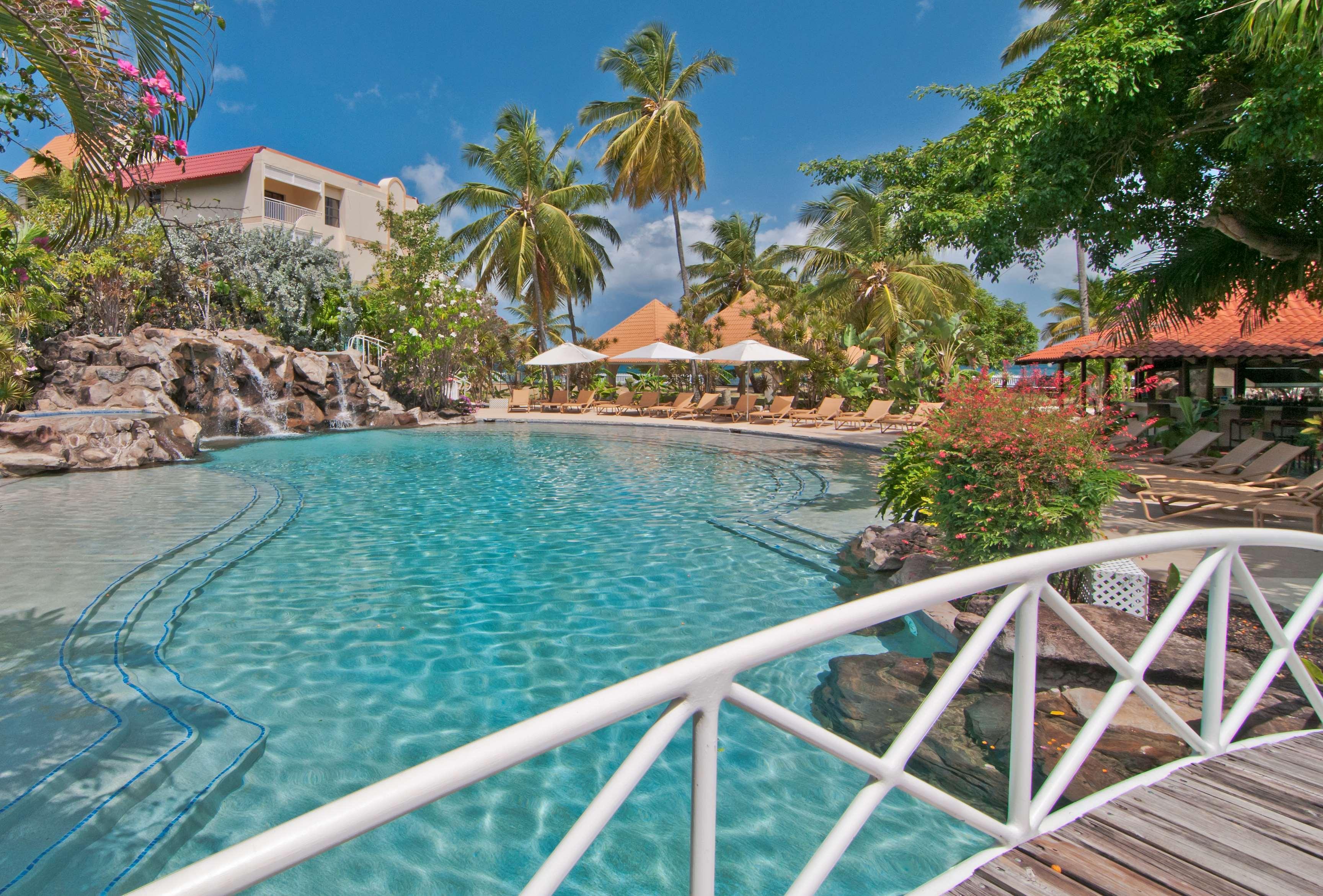 Radisson Grenada Beach Resort Grand Anse Bagian luar foto