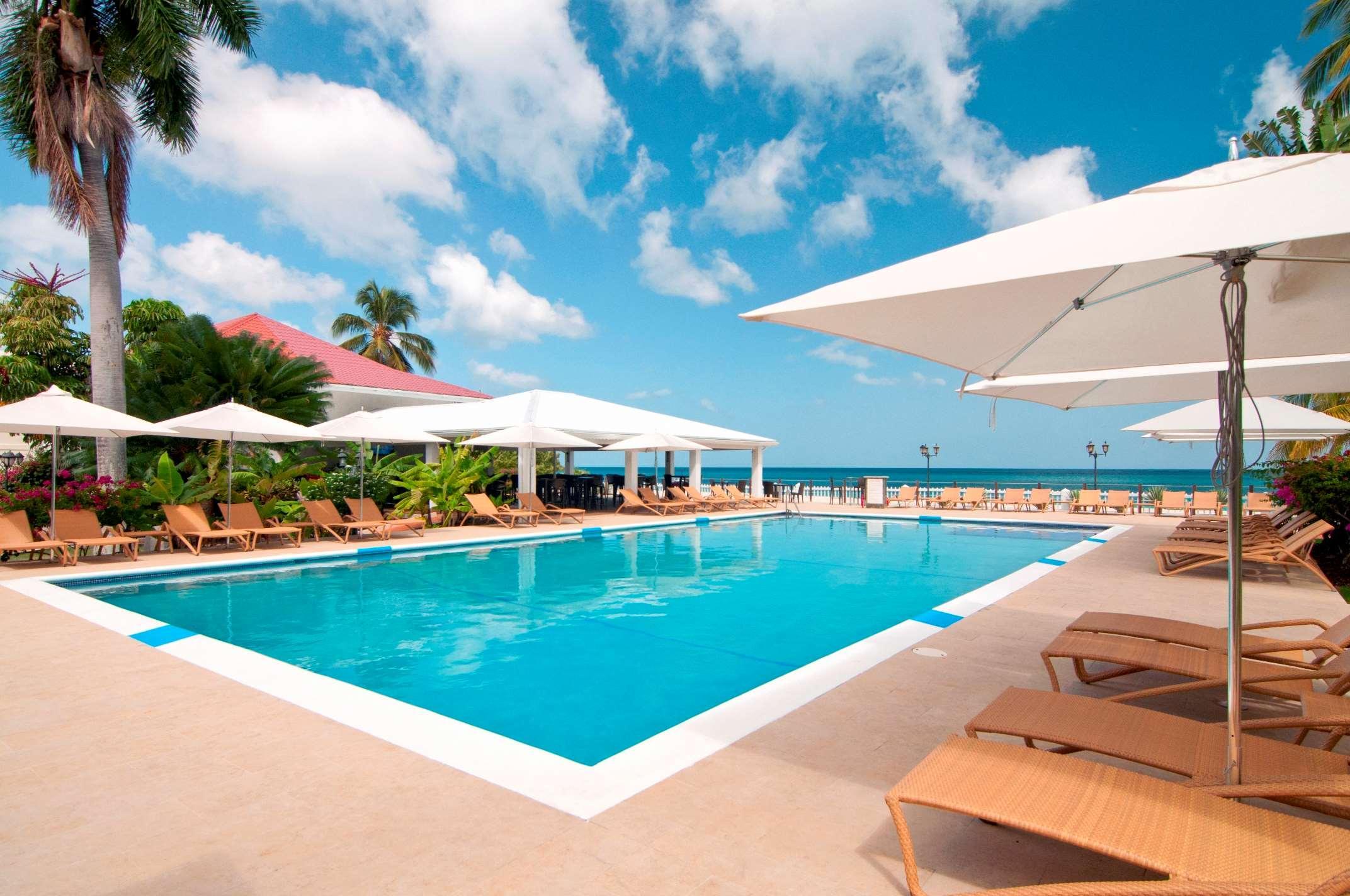 Radisson Grenada Beach Resort Grand Anse Bagian luar foto