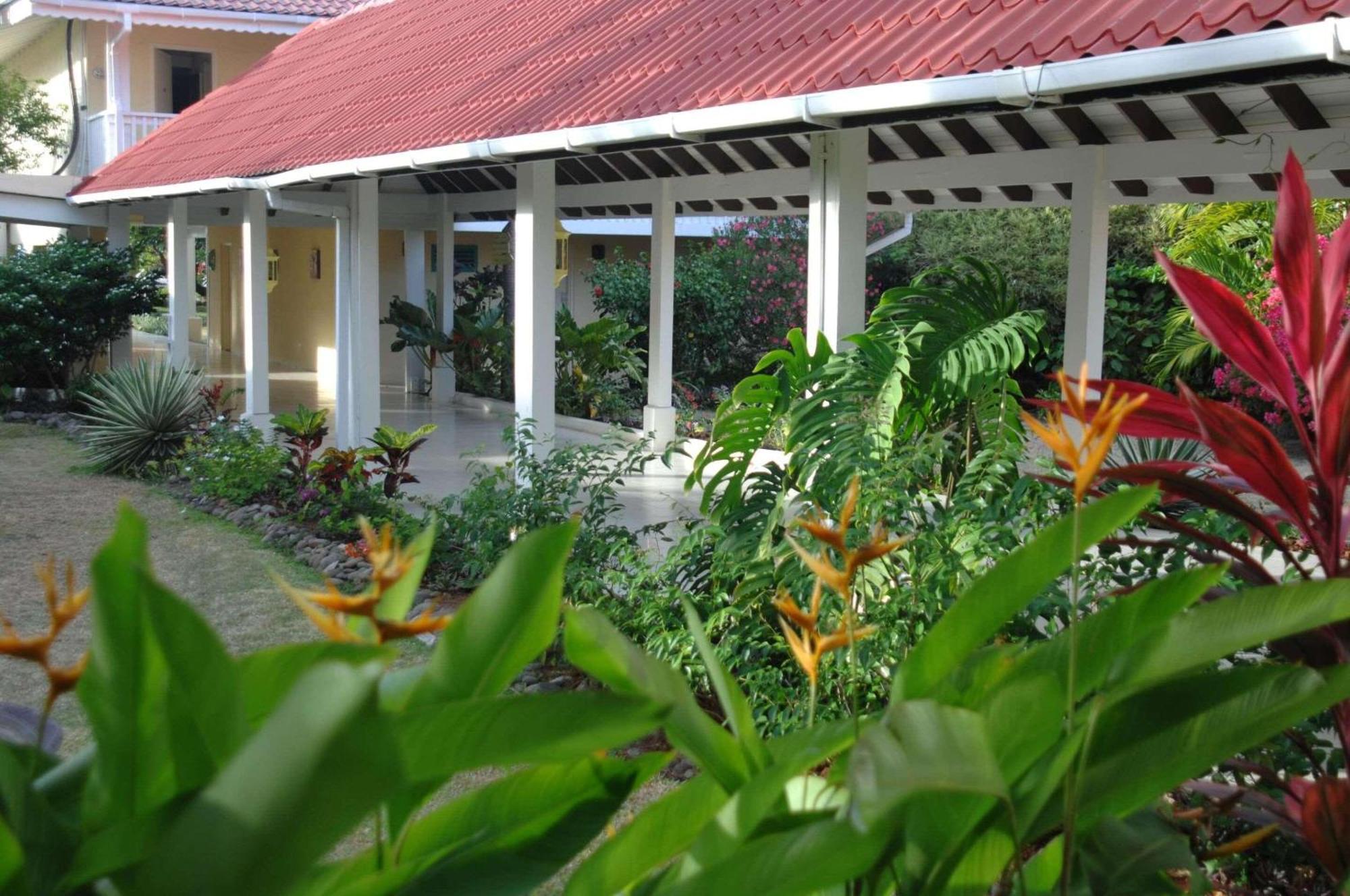 Radisson Grenada Beach Resort Grand Anse Bagian luar foto